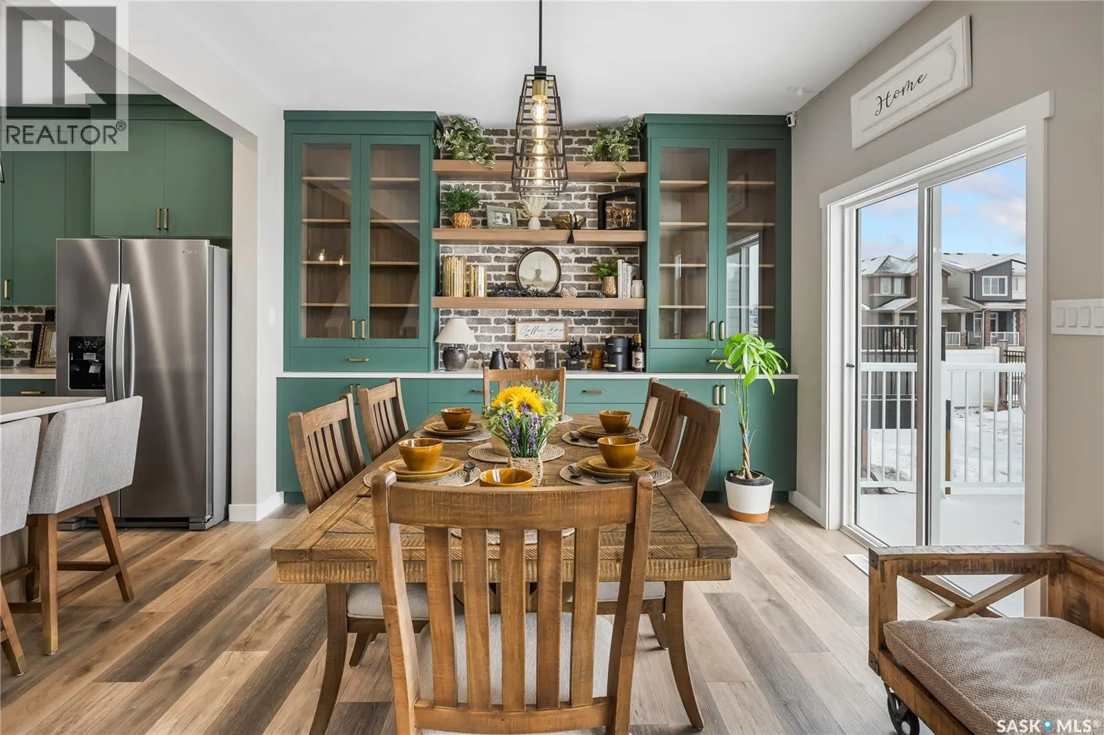 4789 Ferndale CRESCENT