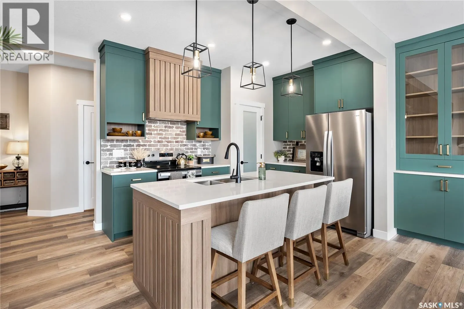 4789 Ferndale CRESCENT