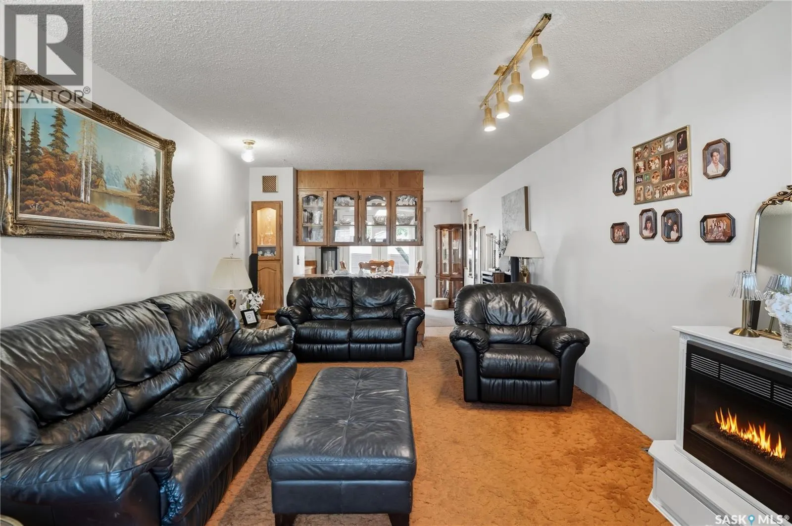 2425 Edgar STREET