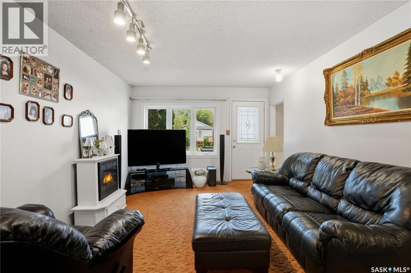 2425 Edgar STREET