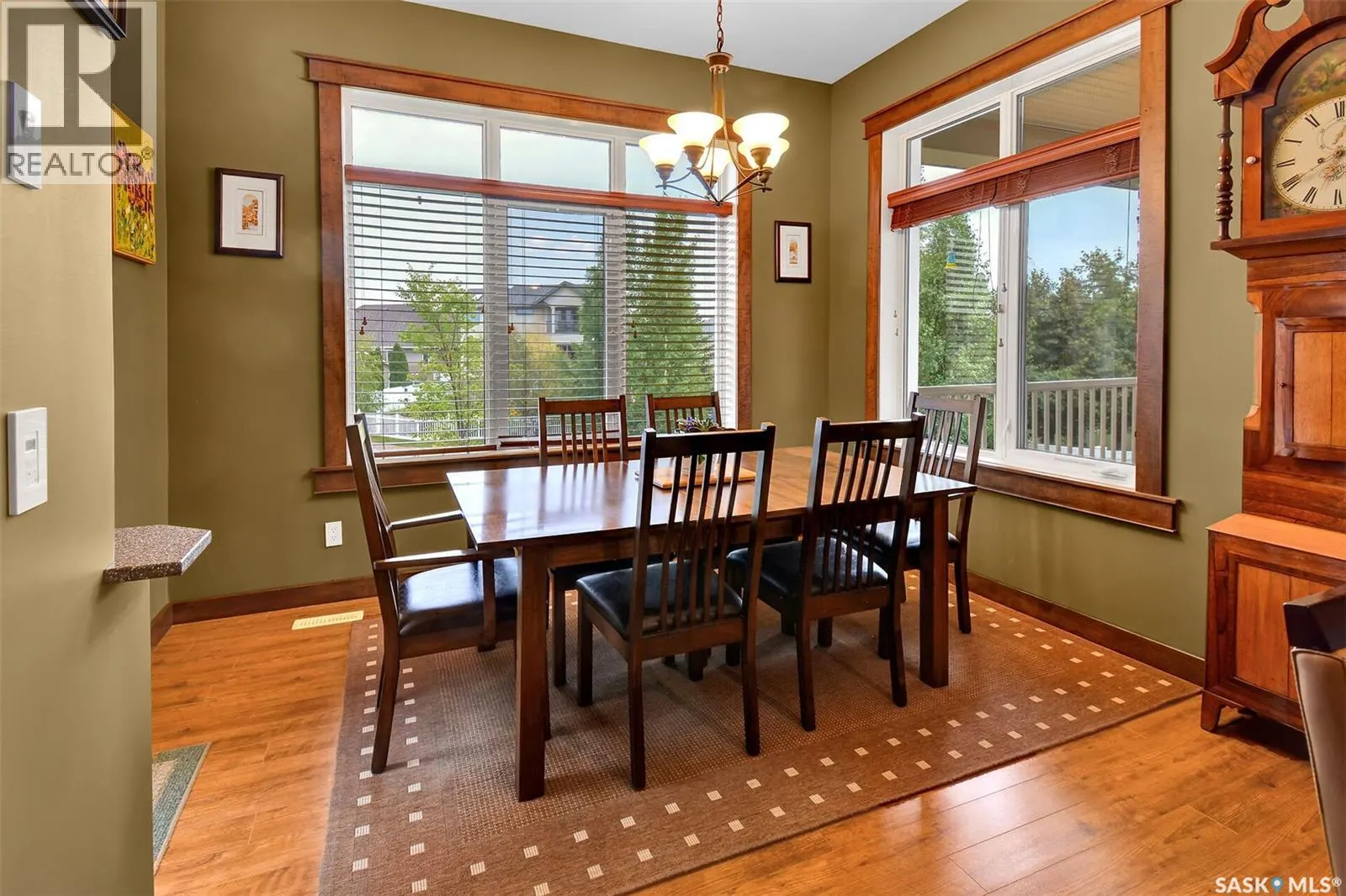 313 Lakeridge COURT