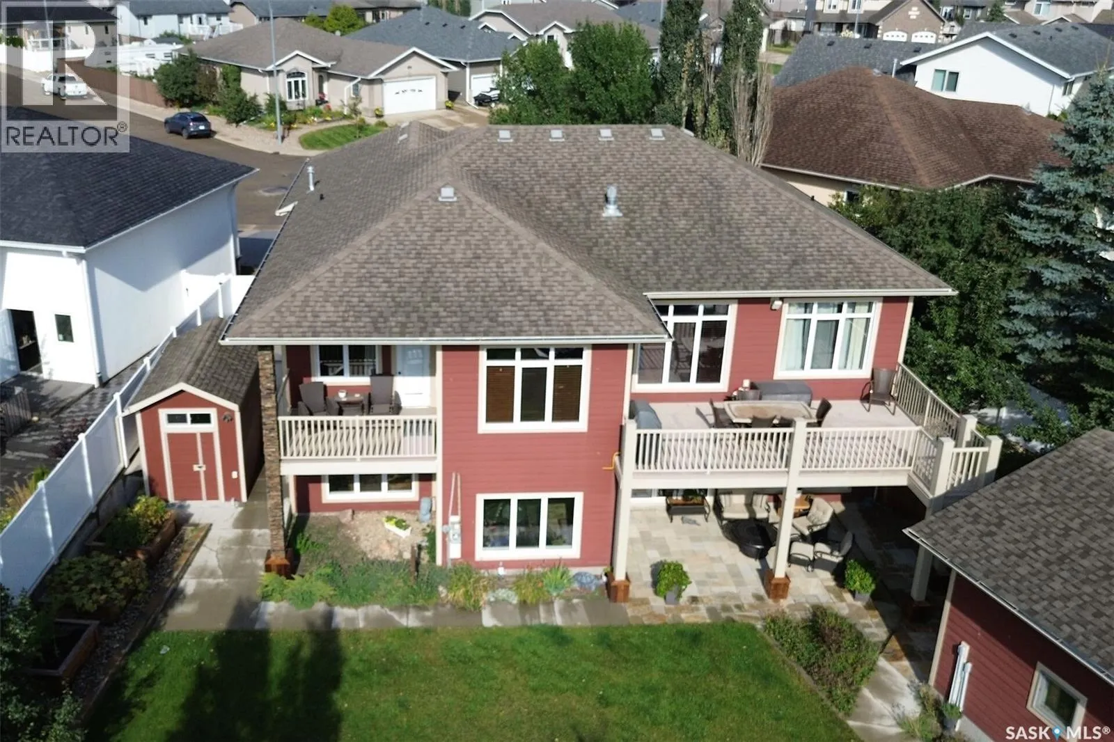 313 Lakeridge COURT