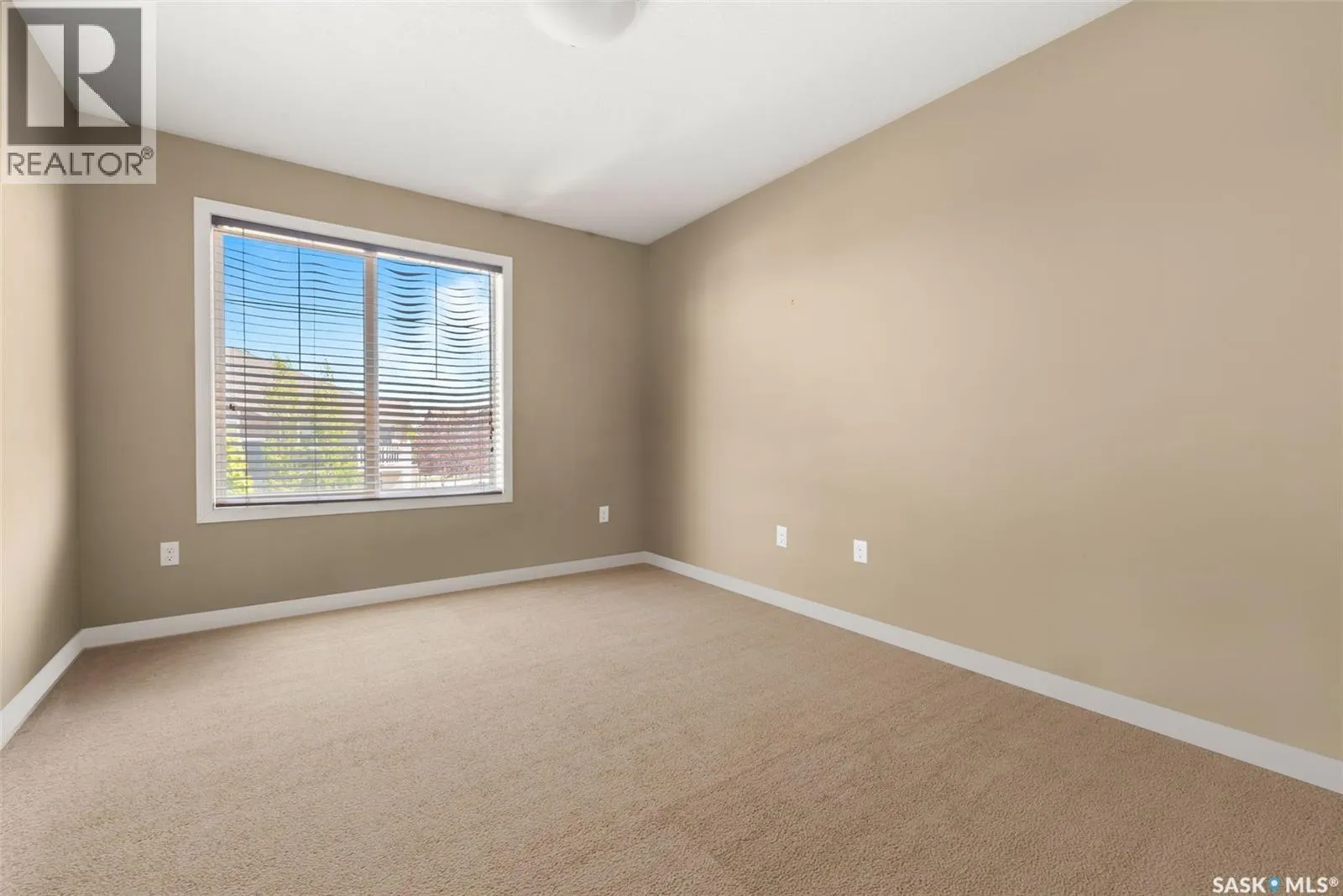 55 5632 Gordon ROAD