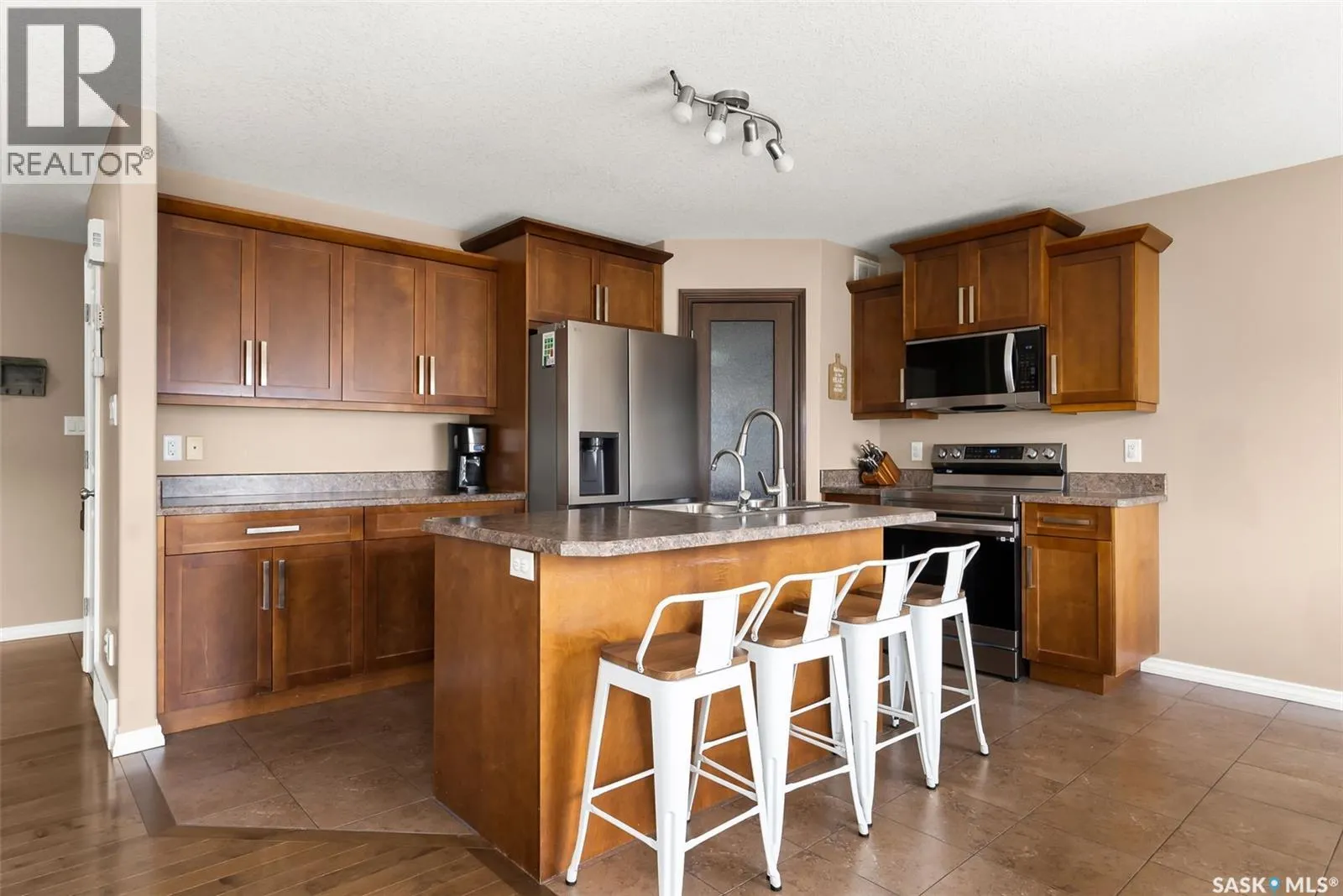 4313 McMillan DRIVE