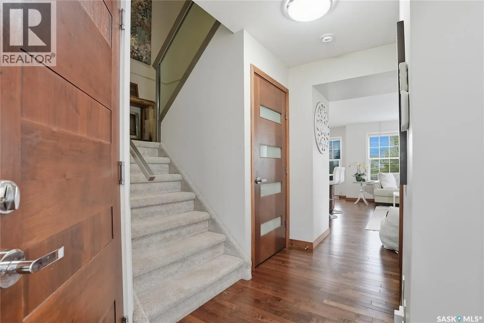 706 2012 Pohorecky CRESCENT