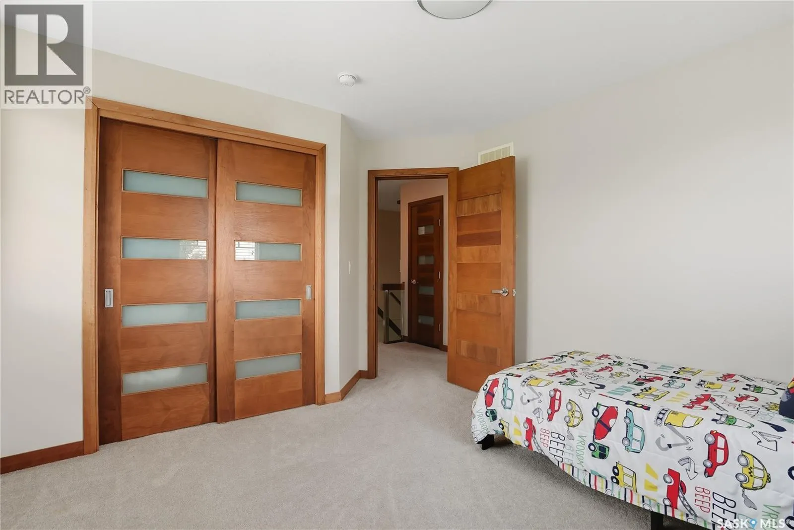706 2012 Pohorecky CRESCENT
