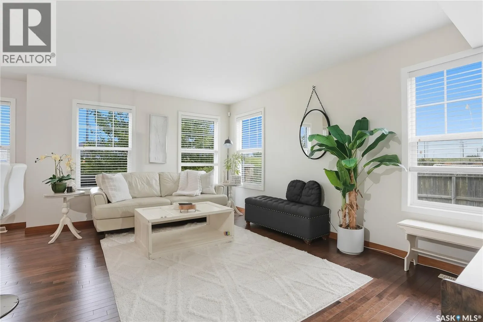 706 2012 Pohorecky CRESCENT