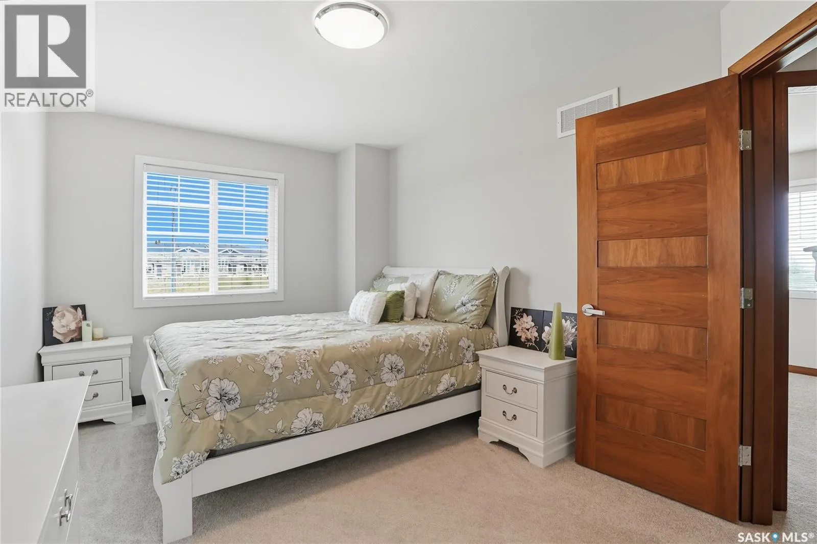 706 2012 Pohorecky CRESCENT