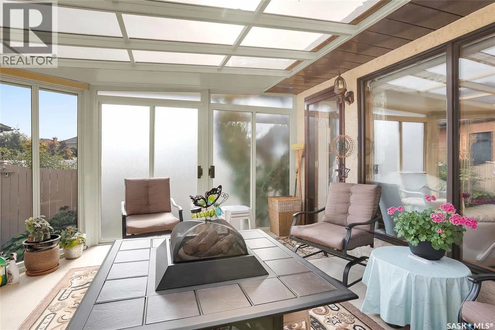 802 Braeside VIEW