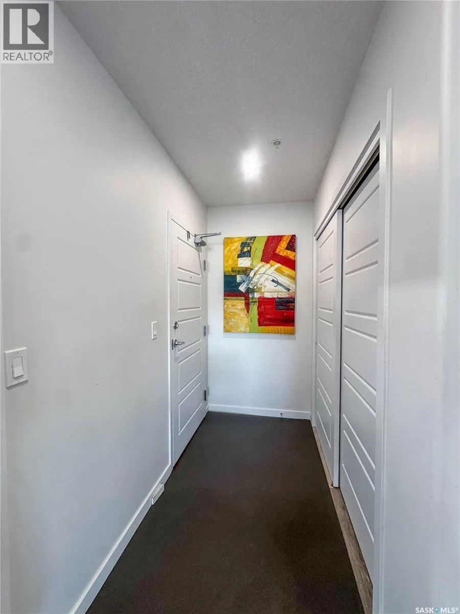 303 2641 Woodbridge DRIVE