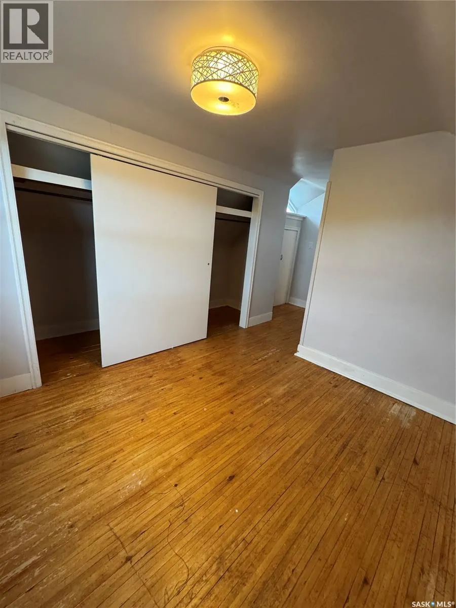 529 Albert STREET