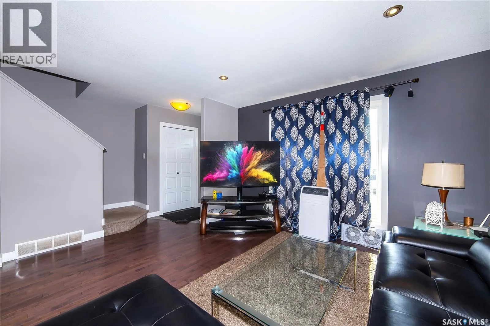 314 Palliser WAY