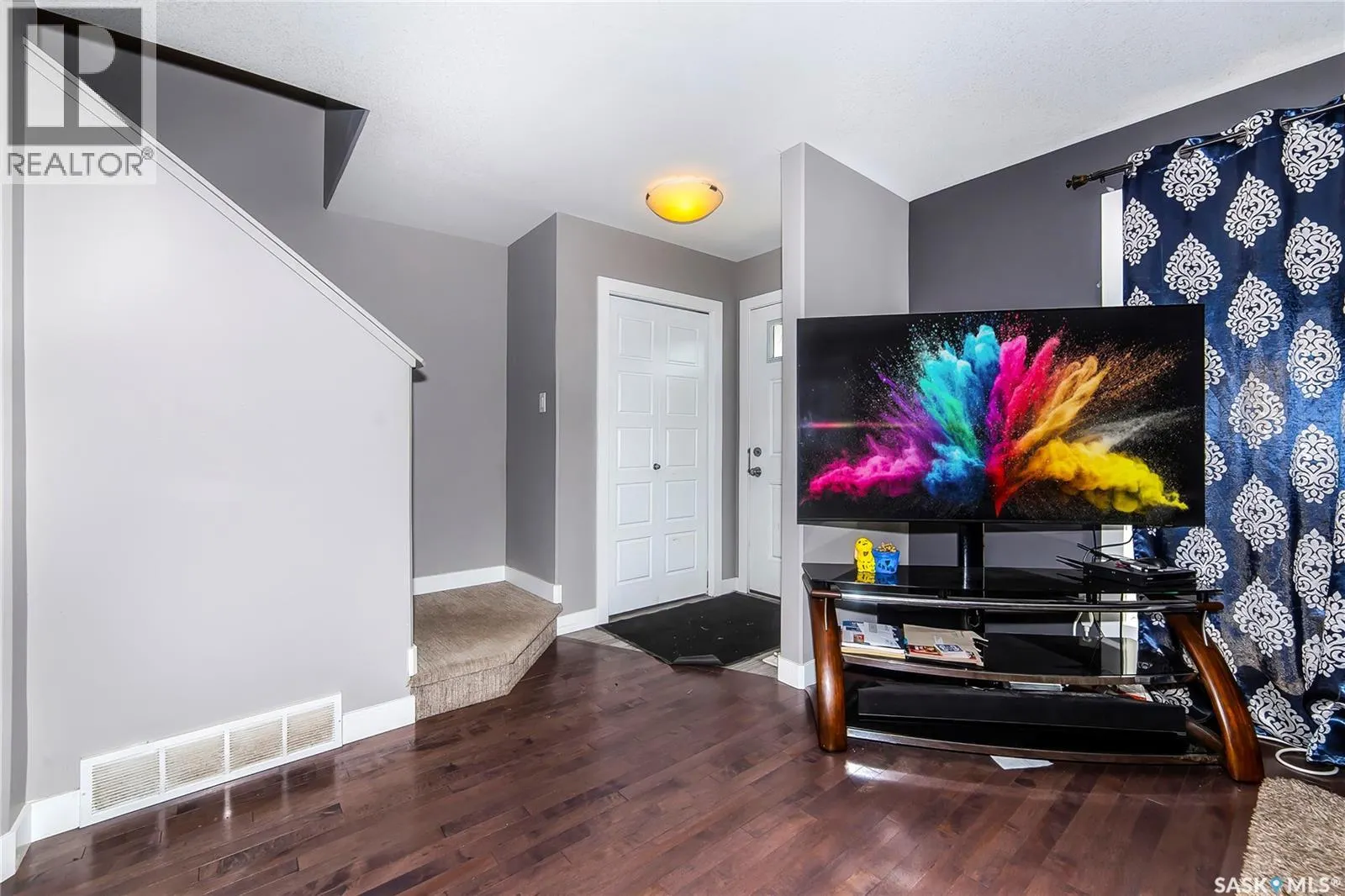 314 Palliser WAY