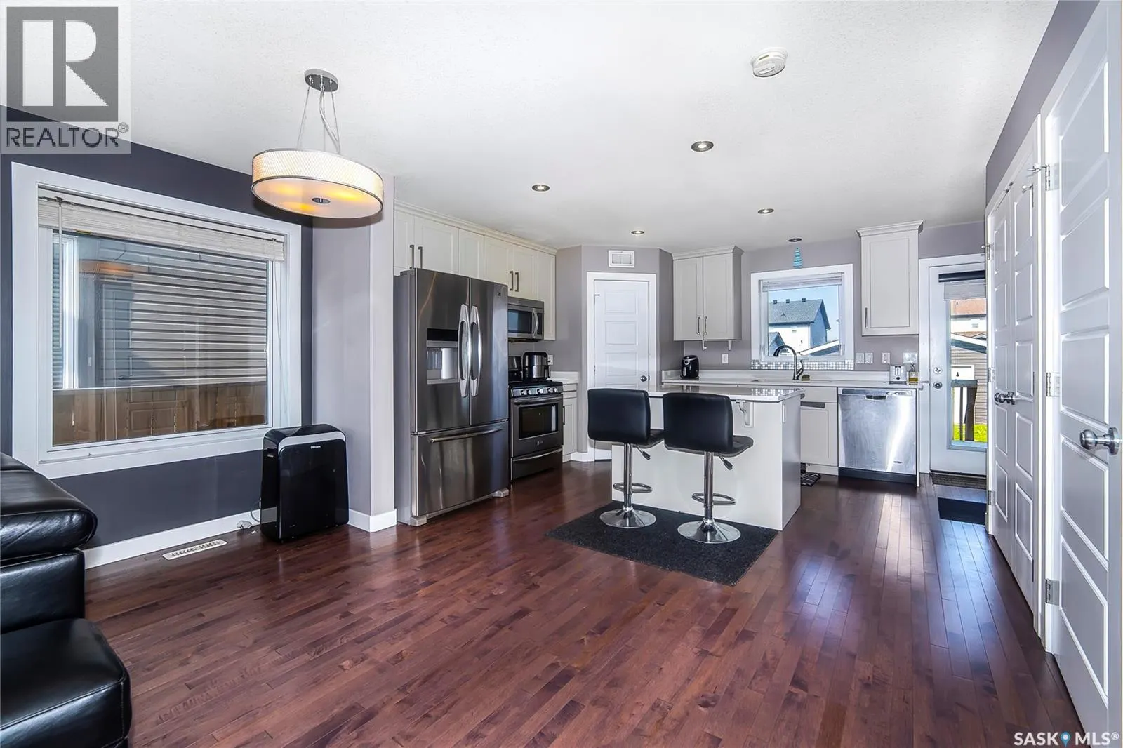 314 Palliser WAY