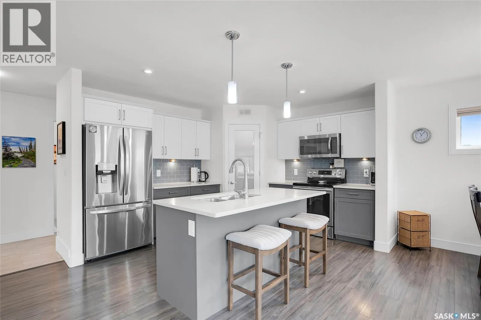 350 Hassard CLOSE