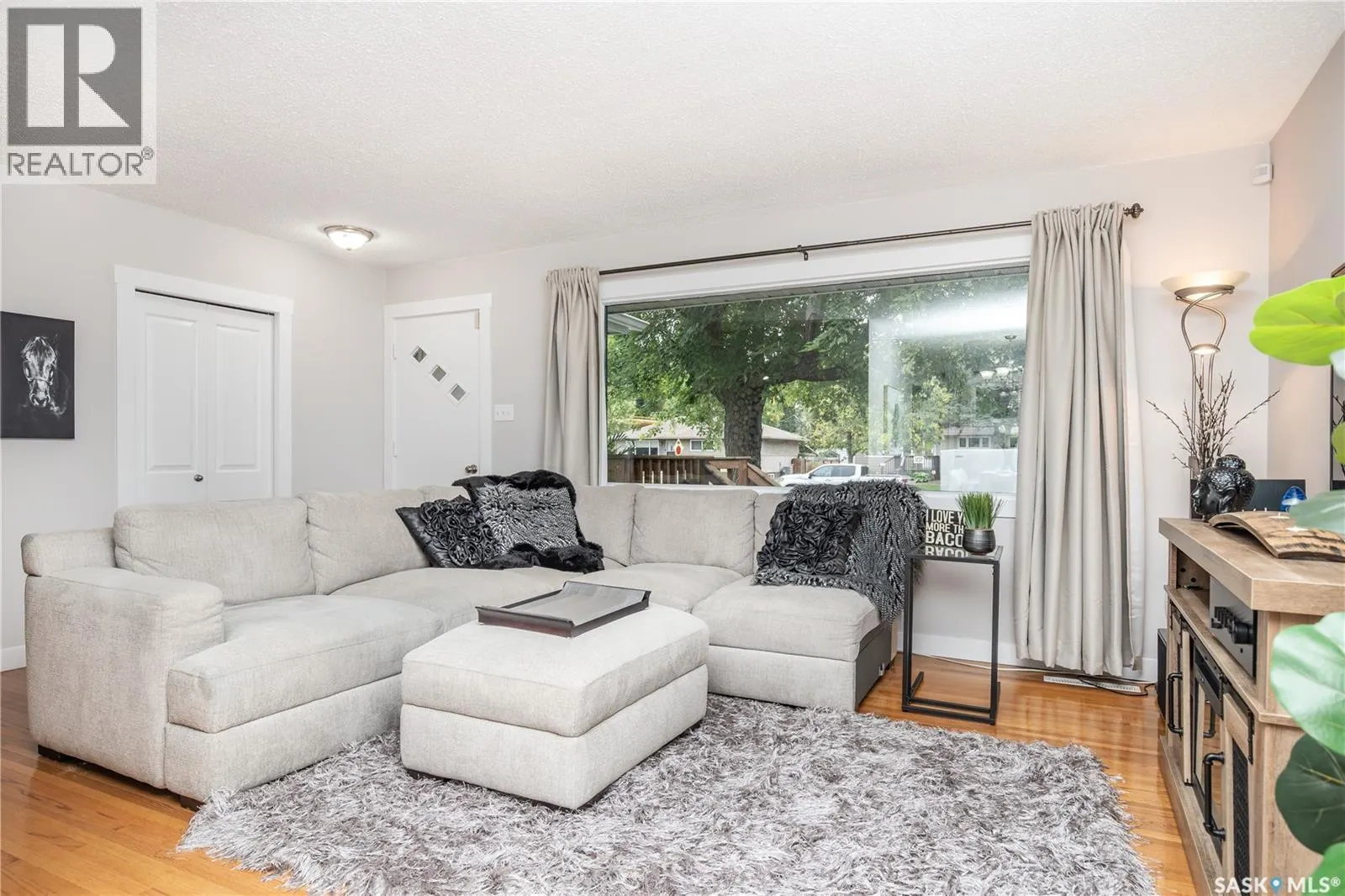 110 Wilson CRESCENT