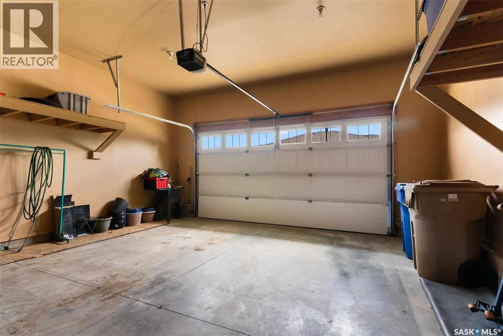 122 Wintergreene LANE