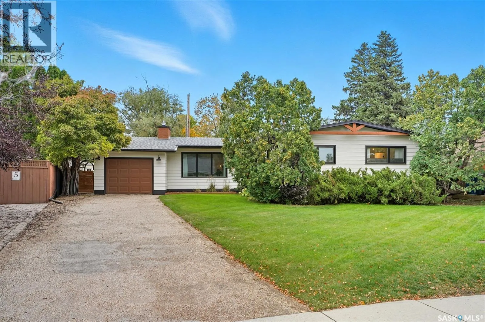 7 Rutter CRESCENT