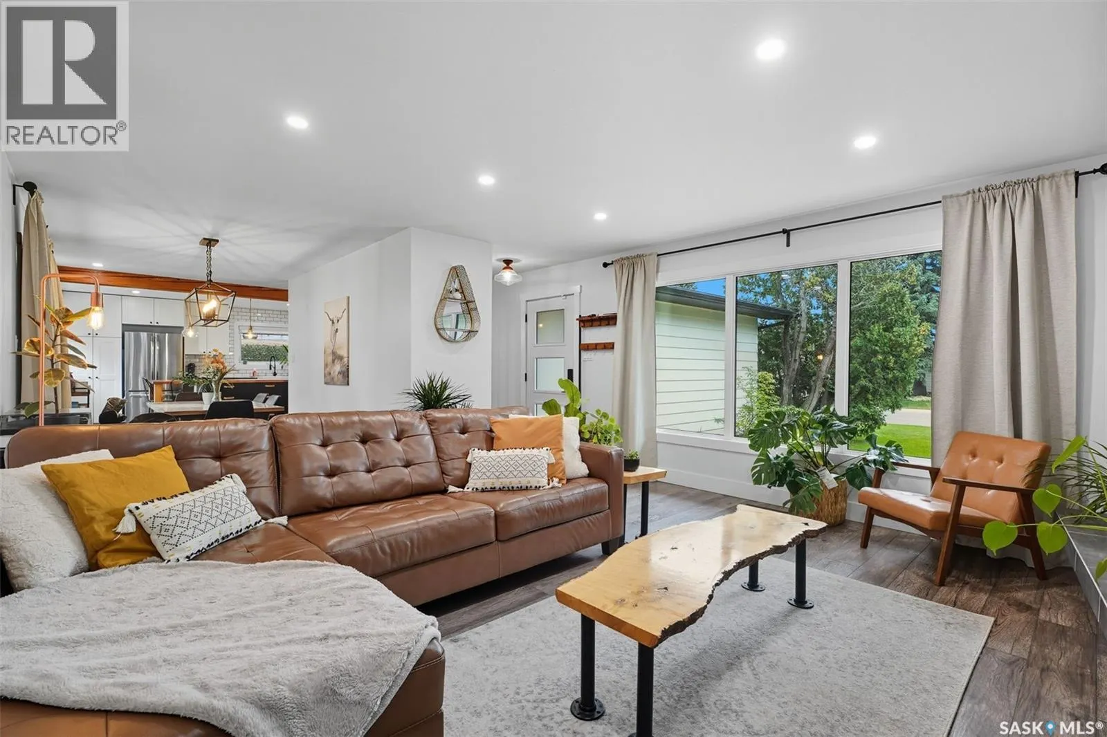 7 Rutter CRESCENT