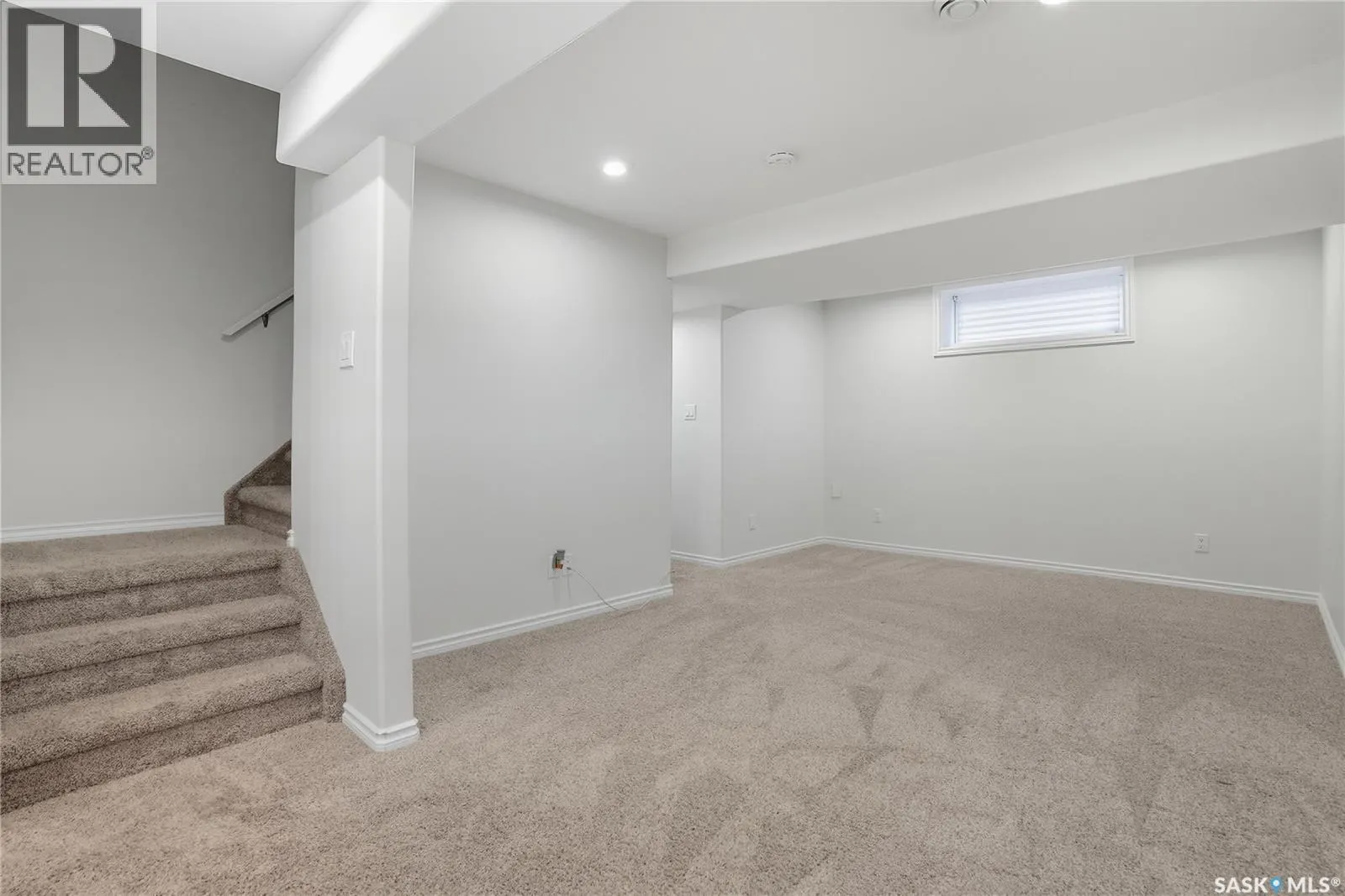 446 Lewin WAY