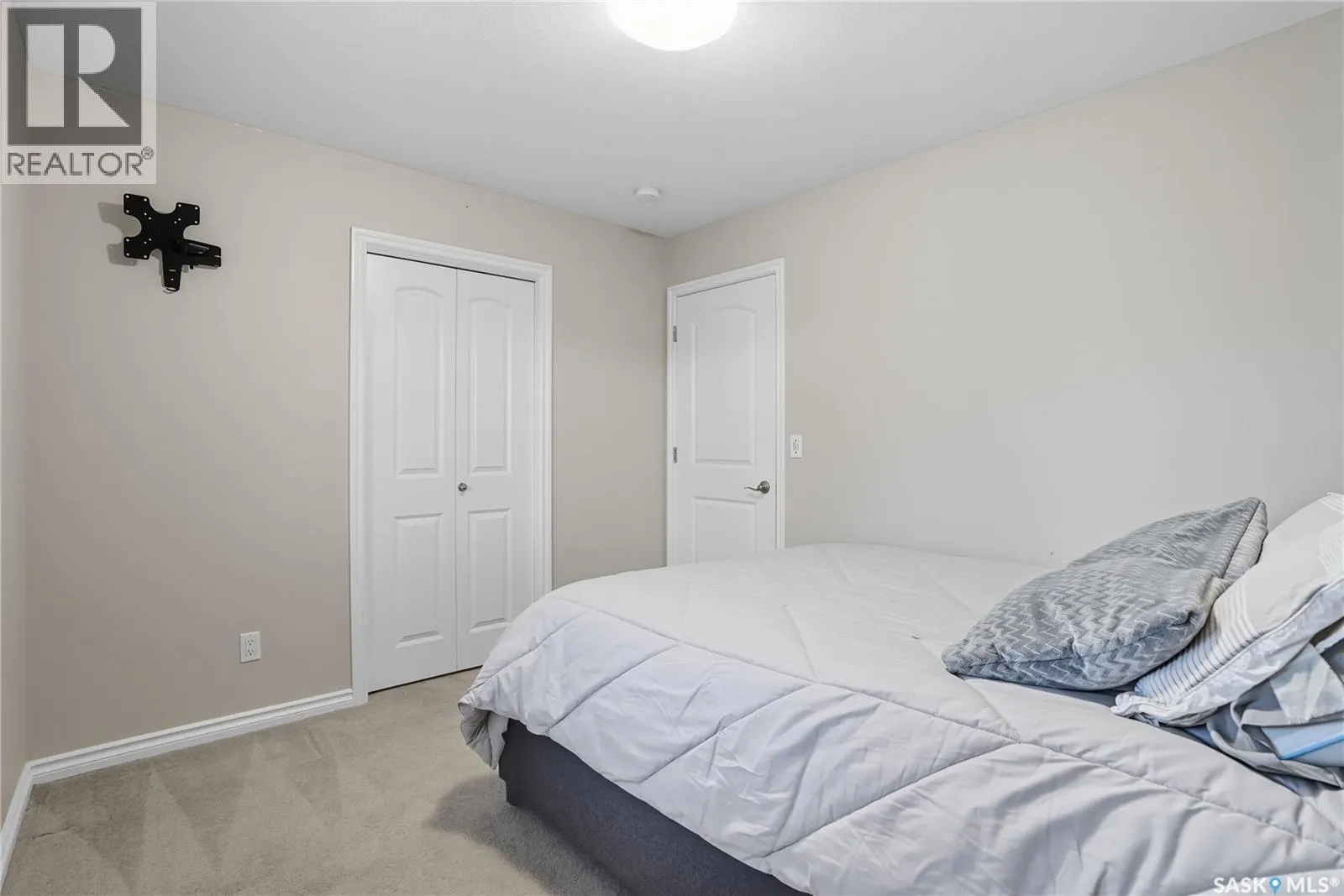 446 Lewin WAY