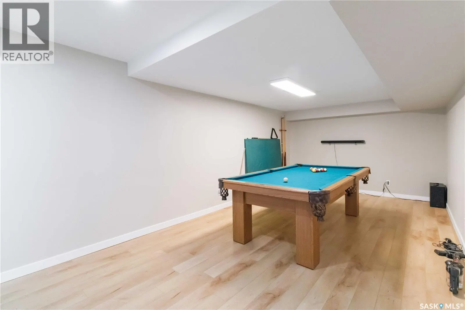 179 Sherry CRESCENT