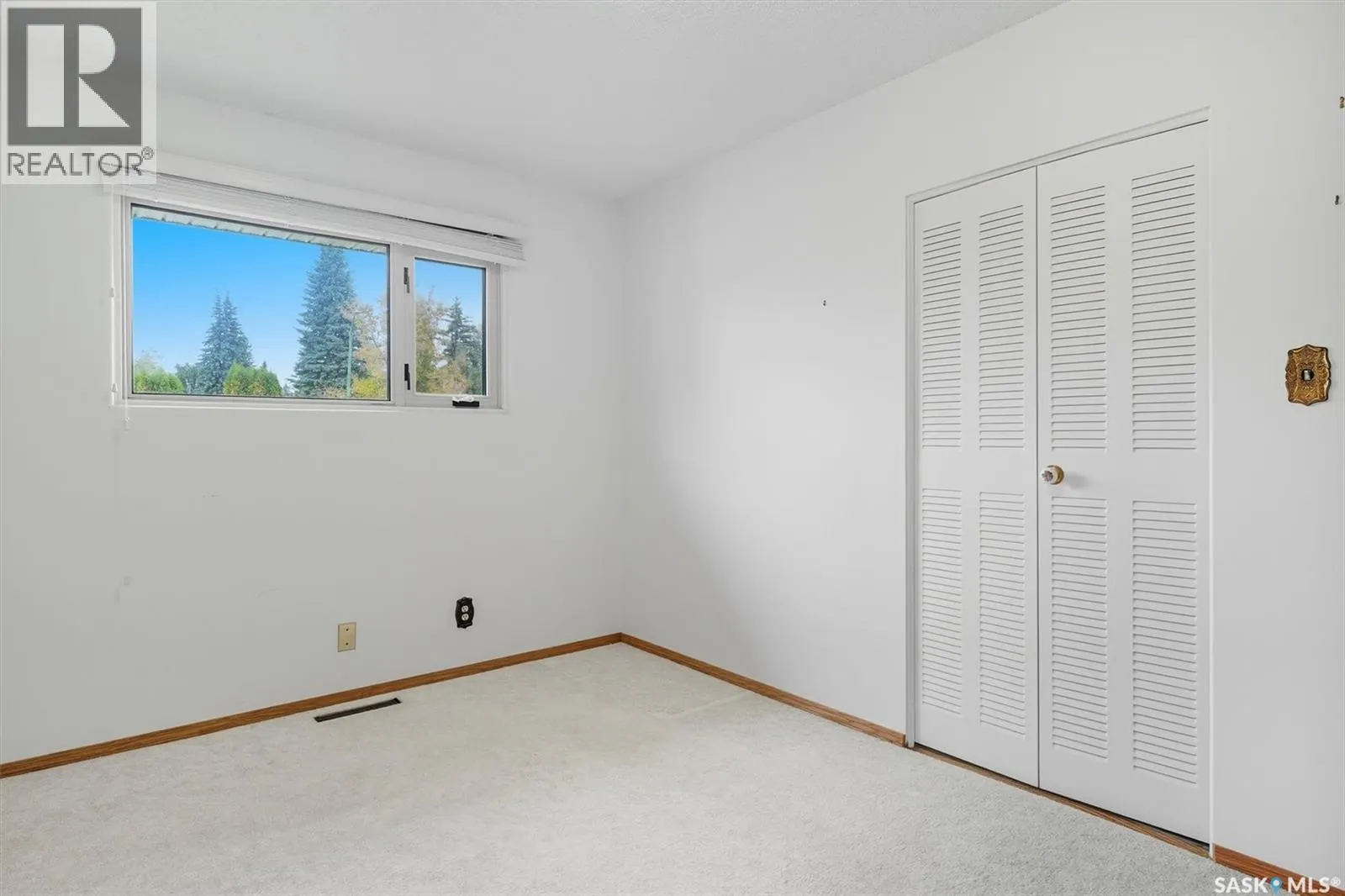 20 MacDermid CRESCENT