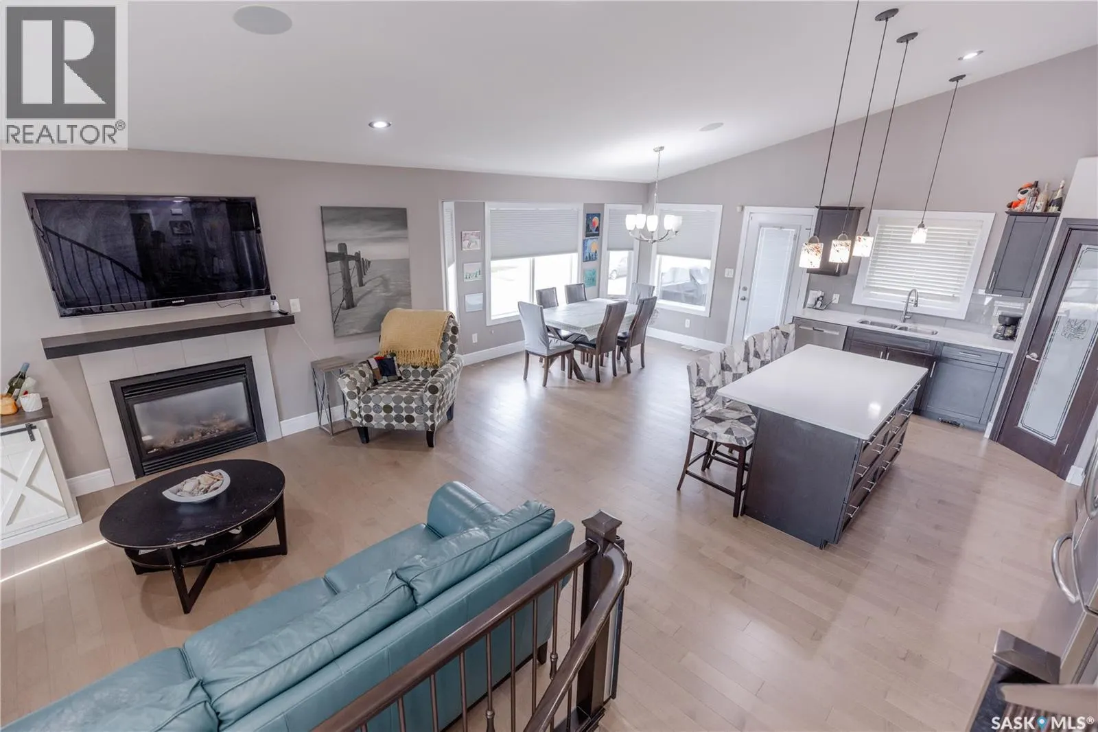 211 Sauer CRESCENT