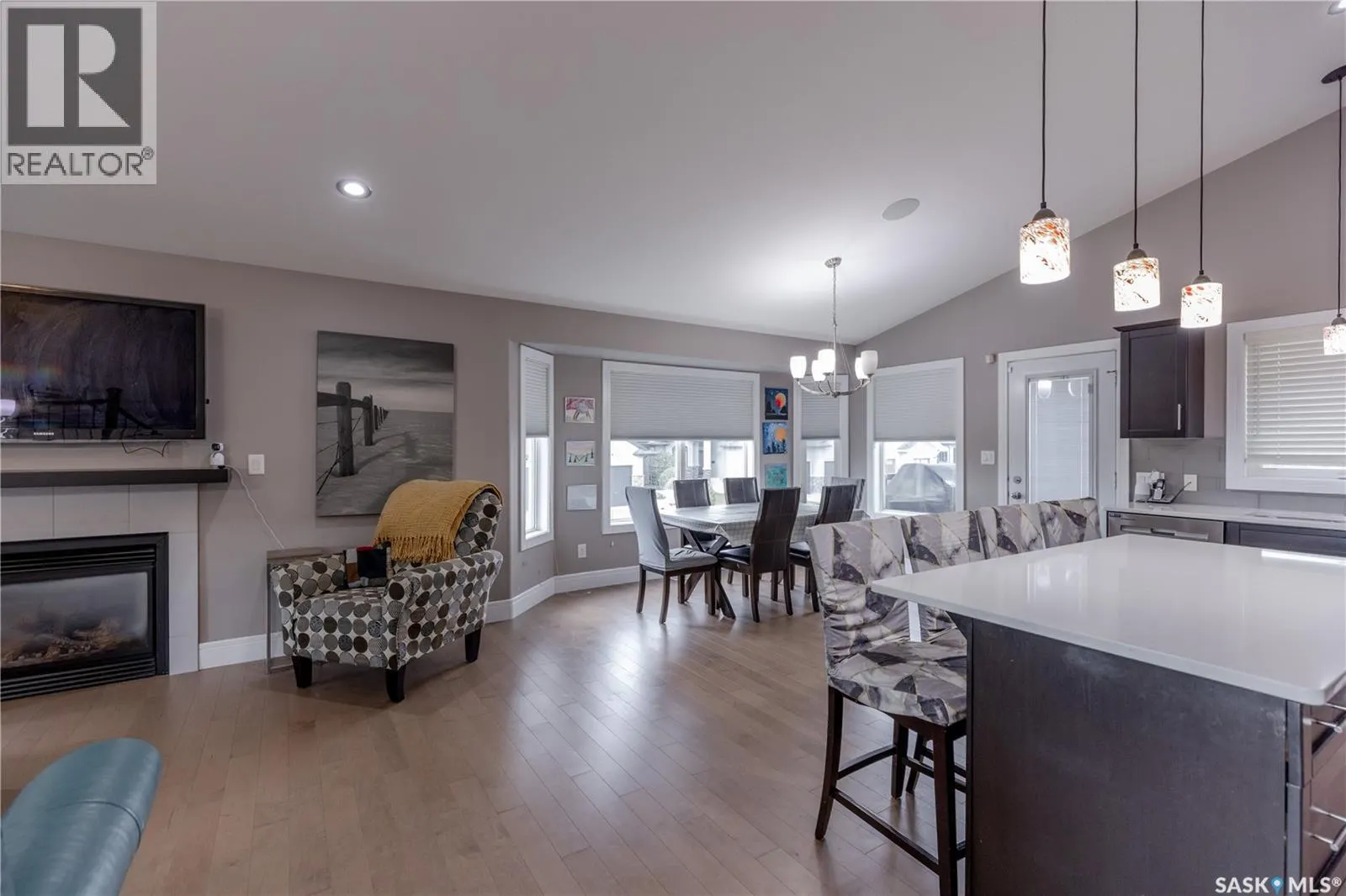 211 Sauer CRESCENT