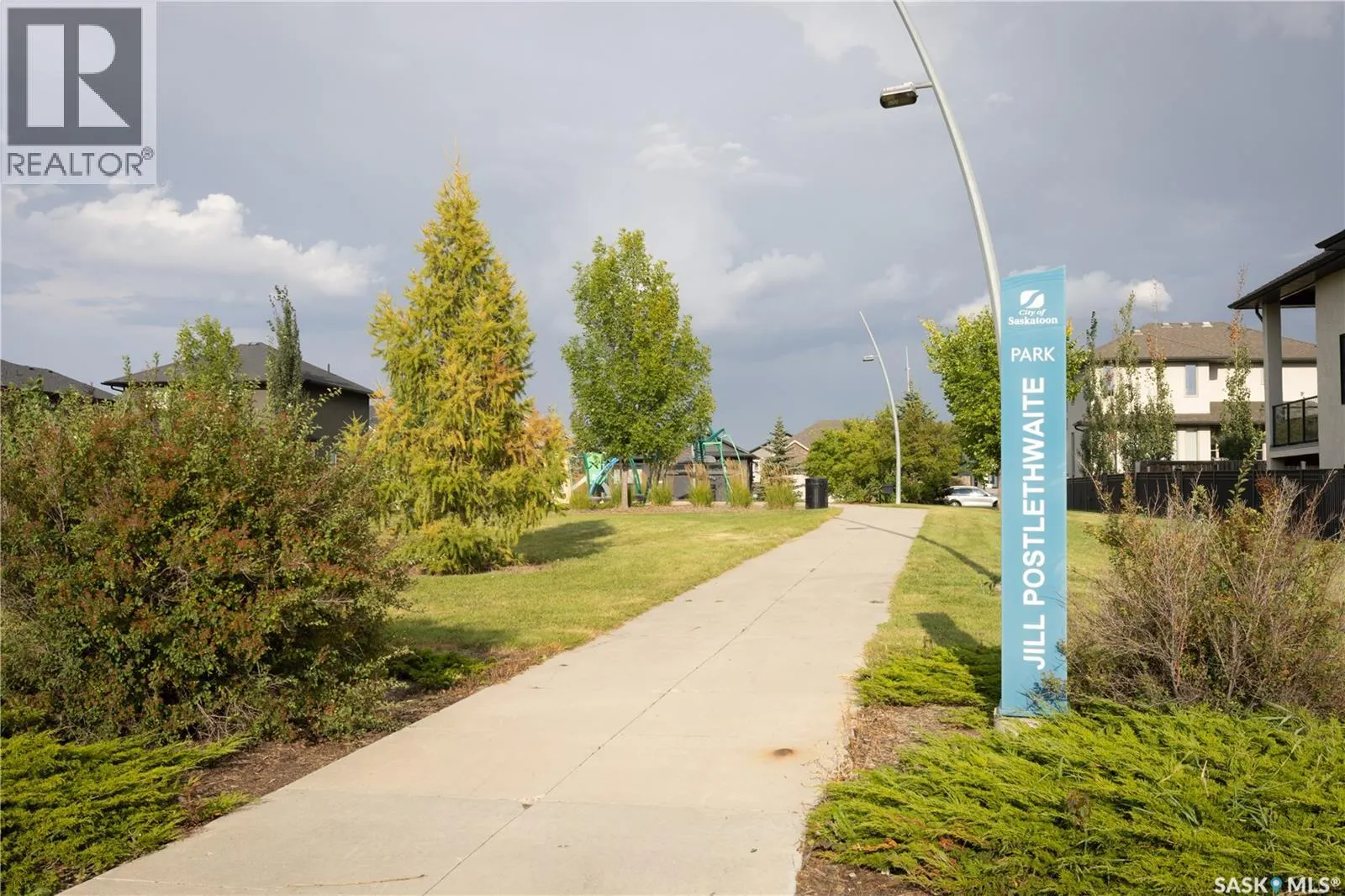 211 Sauer CRESCENT