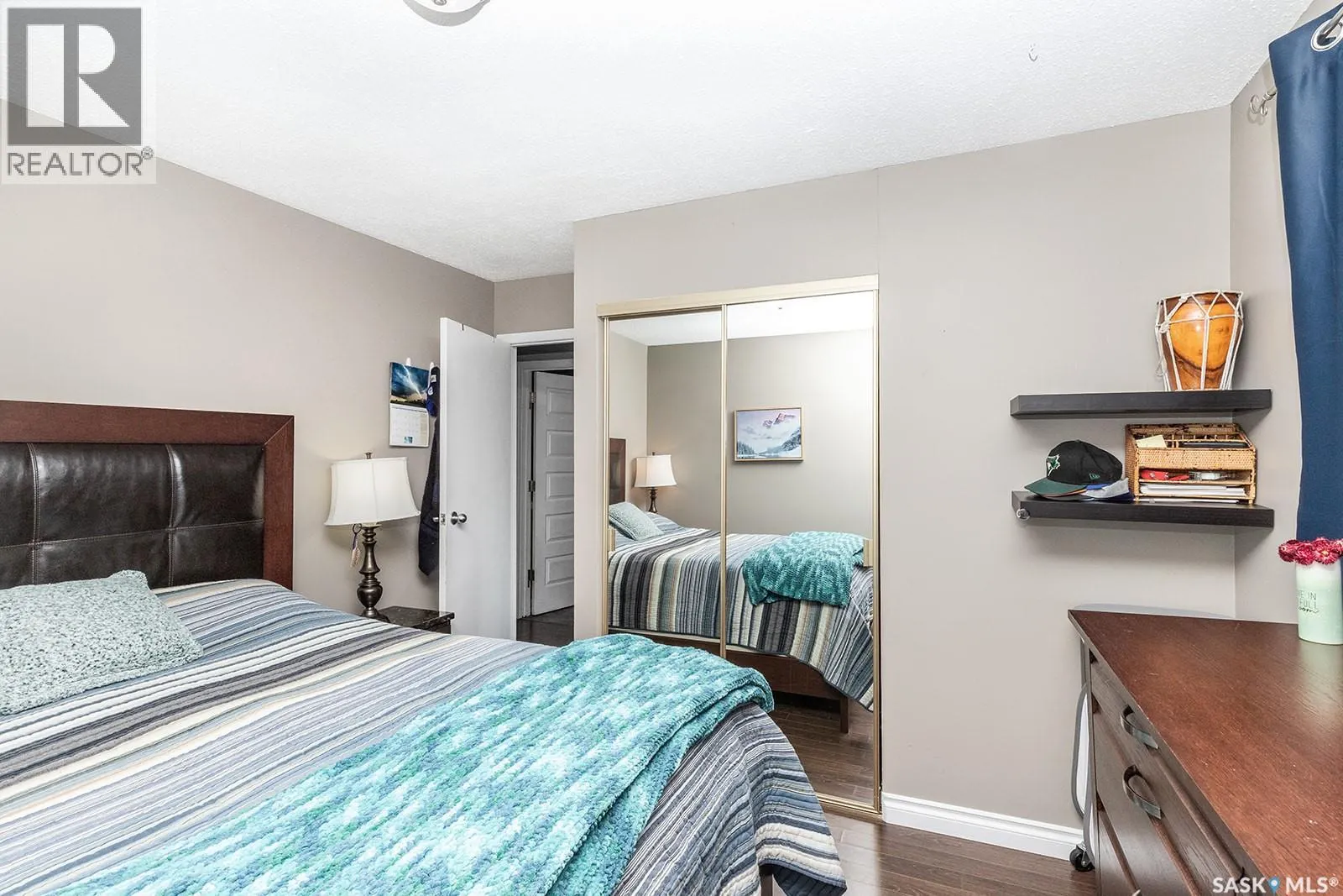 225 Cartier CRESCENT