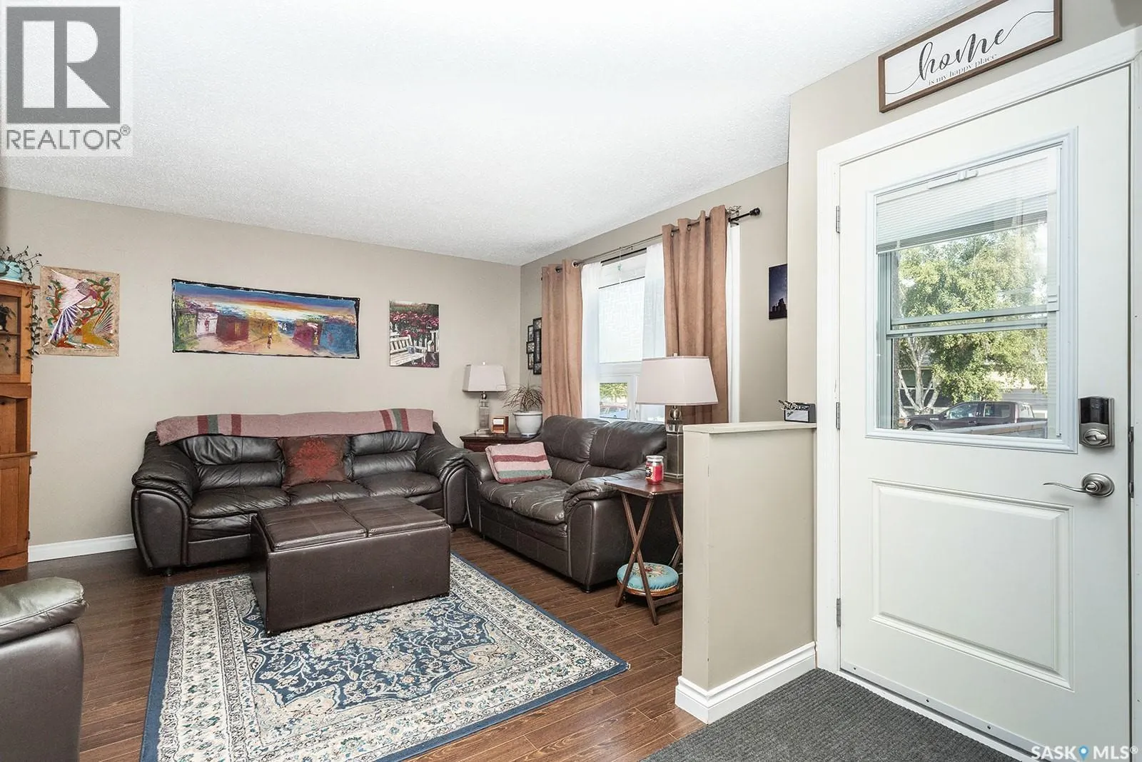 225 Cartier CRESCENT