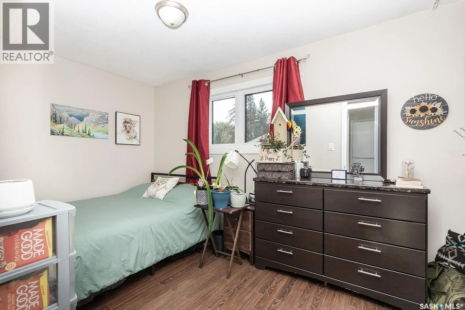 225 Cartier CRESCENT