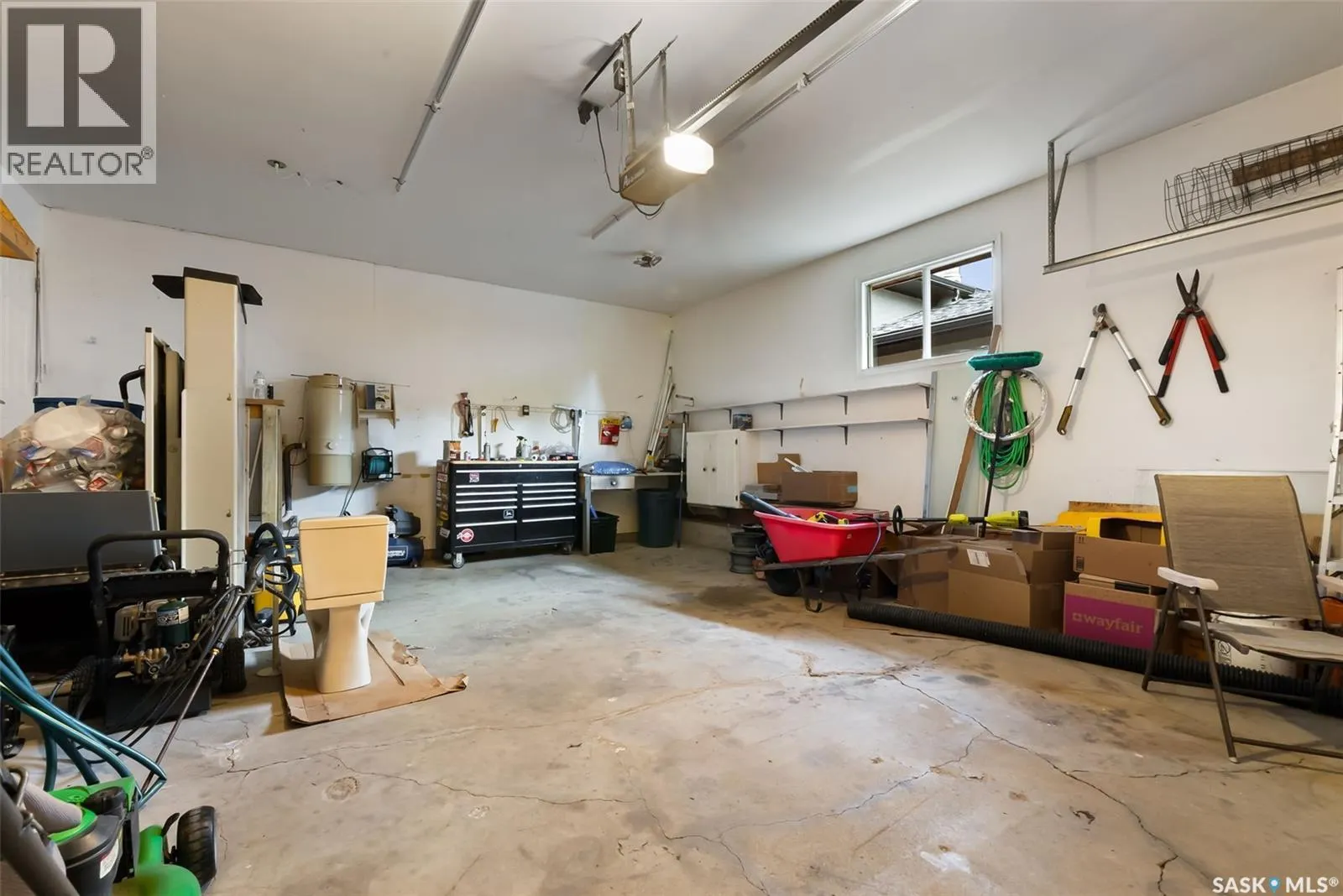 179 Mcinnis CRESCENT