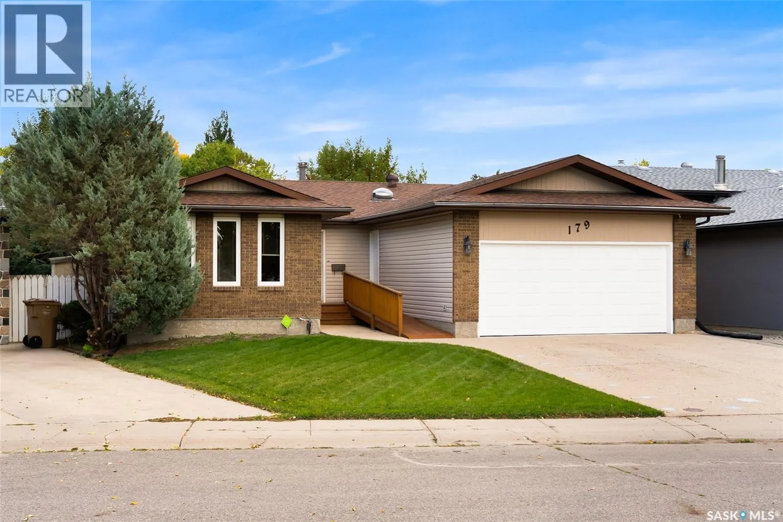 179 Mcinnis CRESCENT