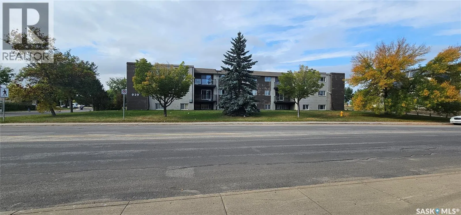 104 929 Northumberland AVENUE