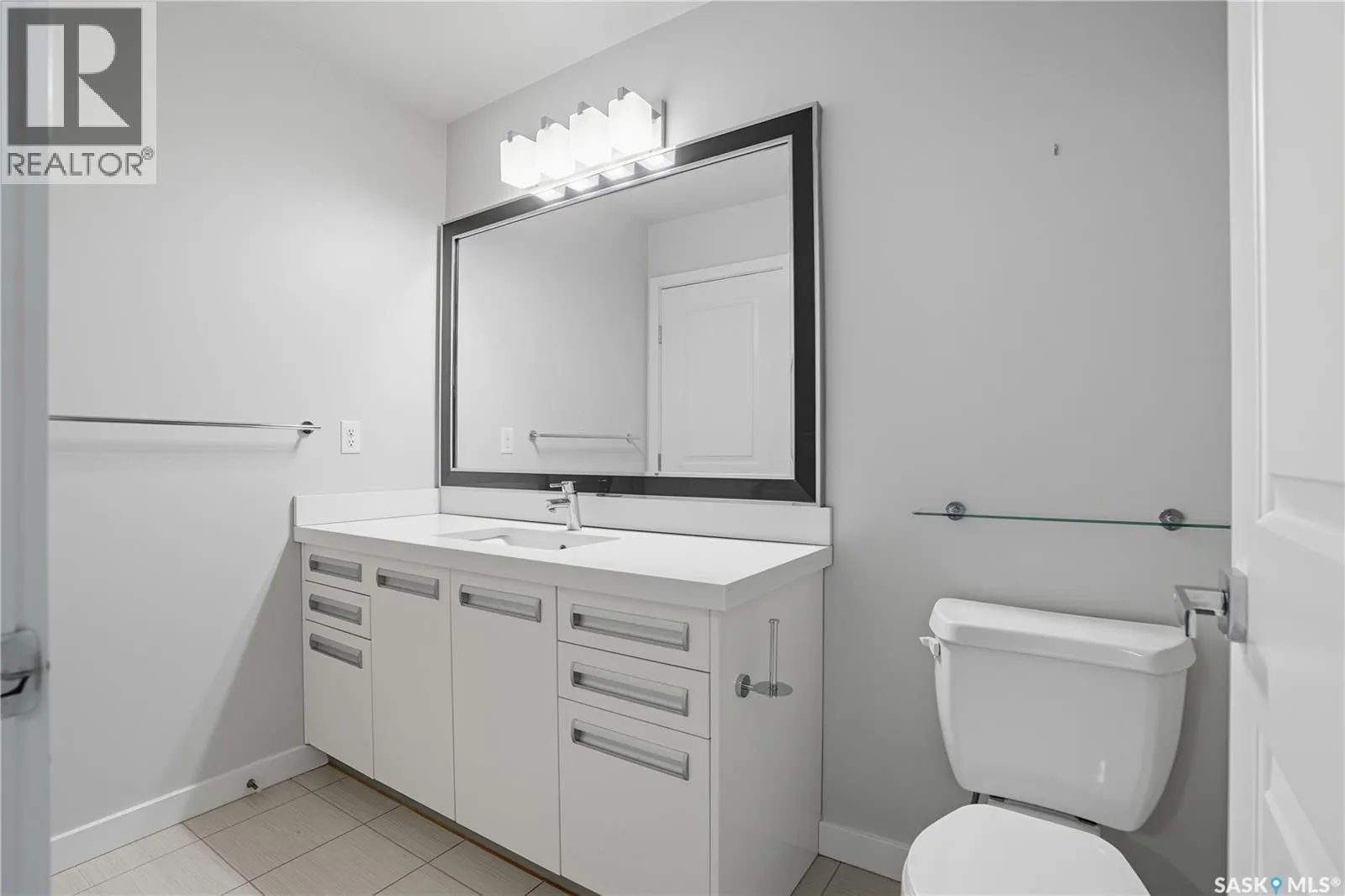 507 455 Rempel LANE