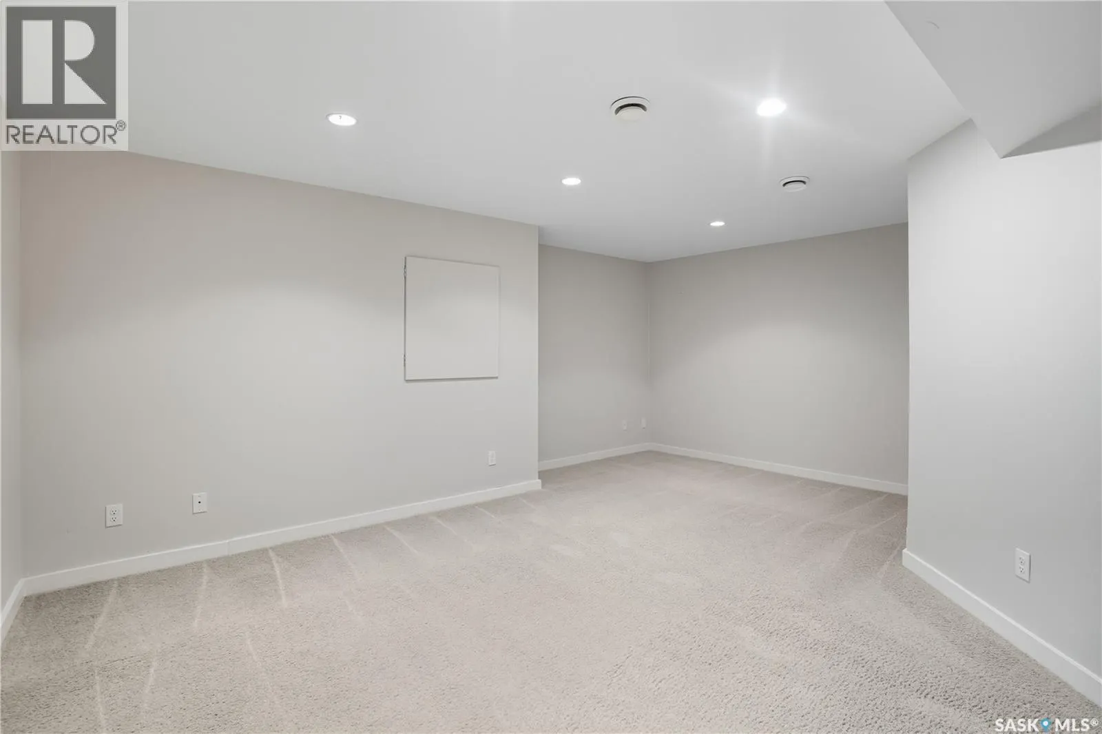507 455 Rempel LANE