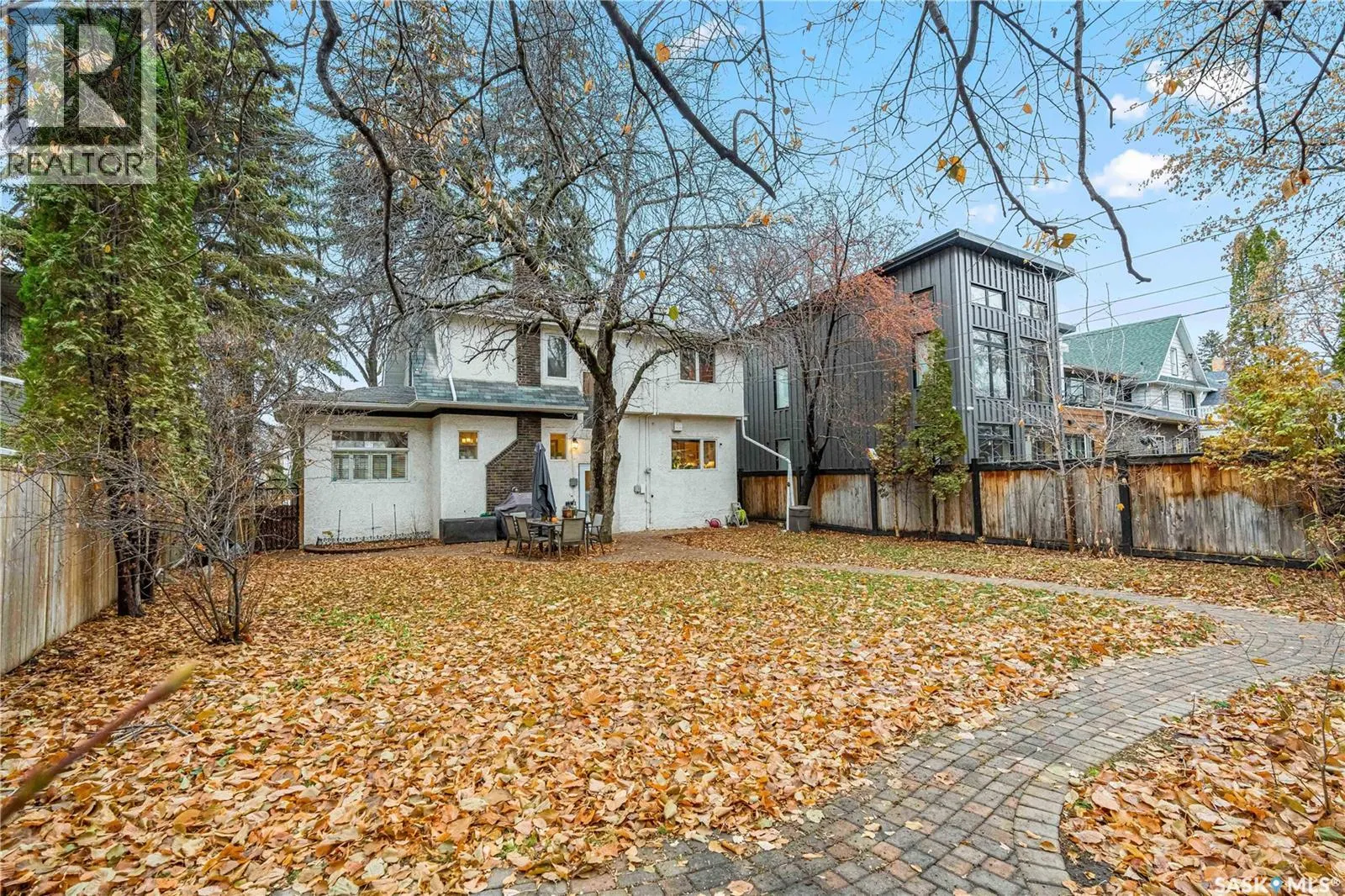 710 University DRIVE