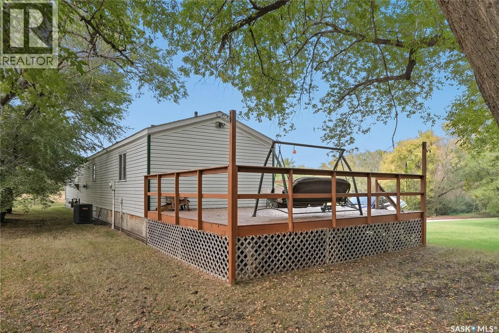 Grandora Acreage