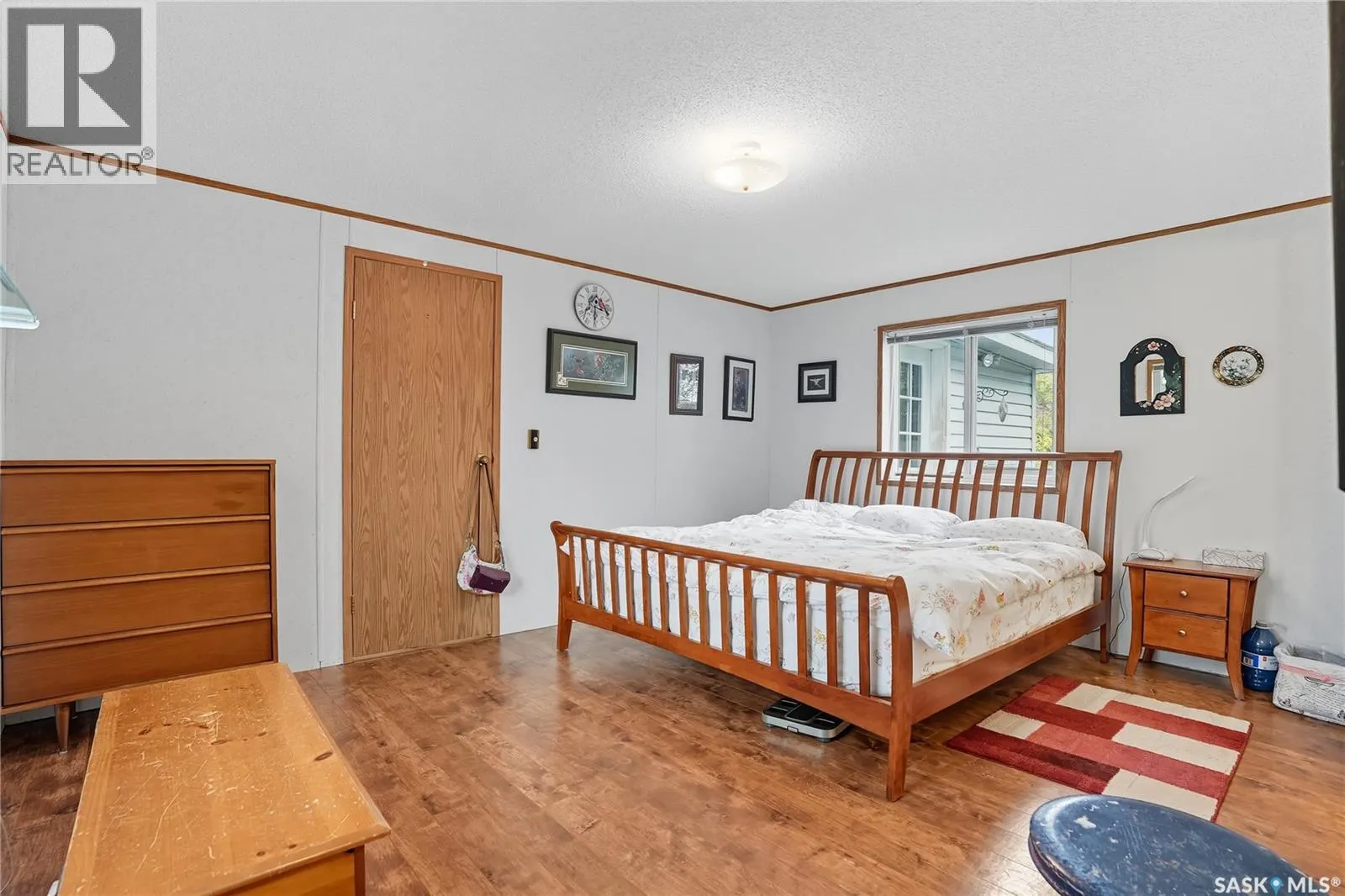 Grandora Acreage