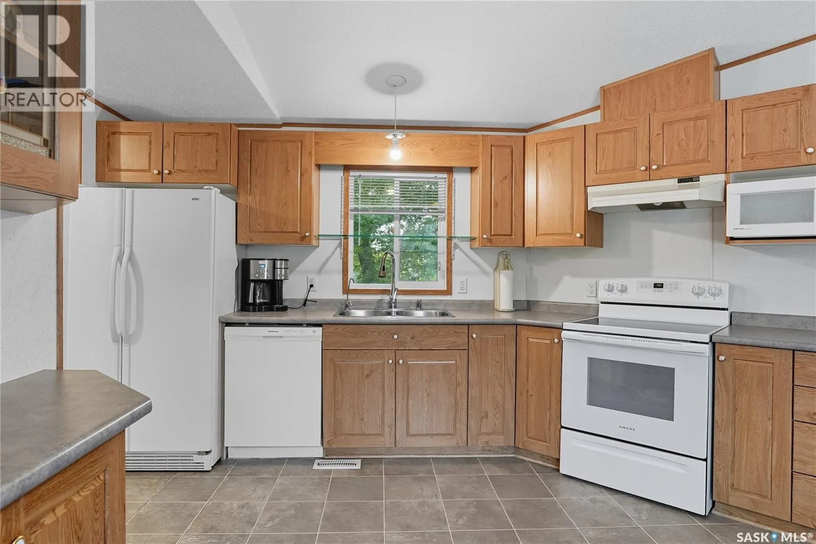 Grandora Acreage