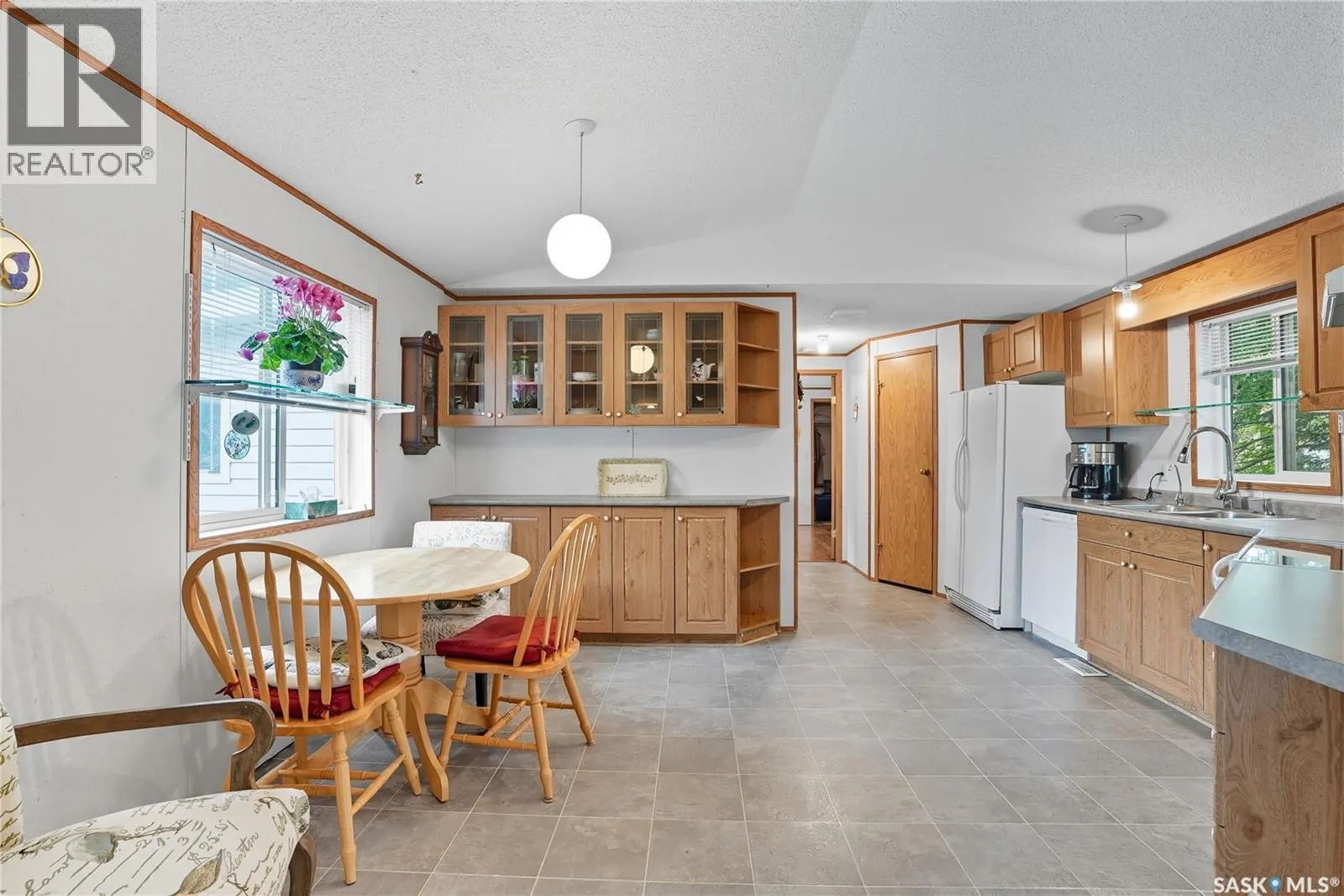 Grandora Acreage