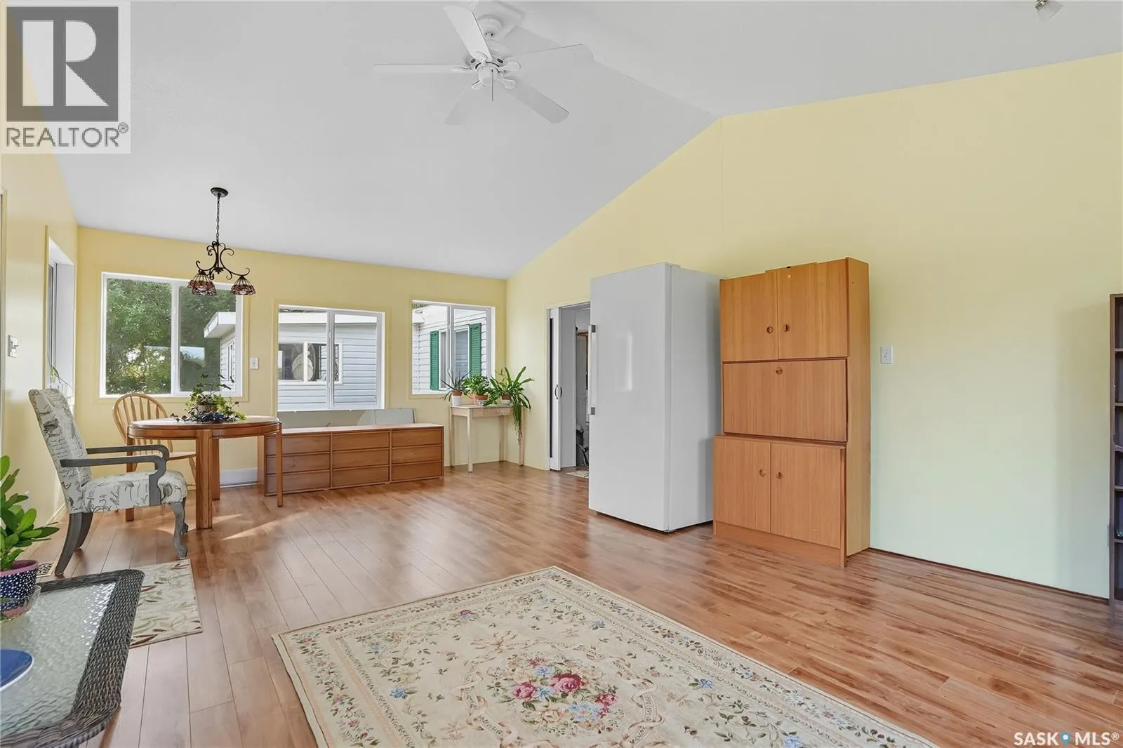 Grandora Acreage