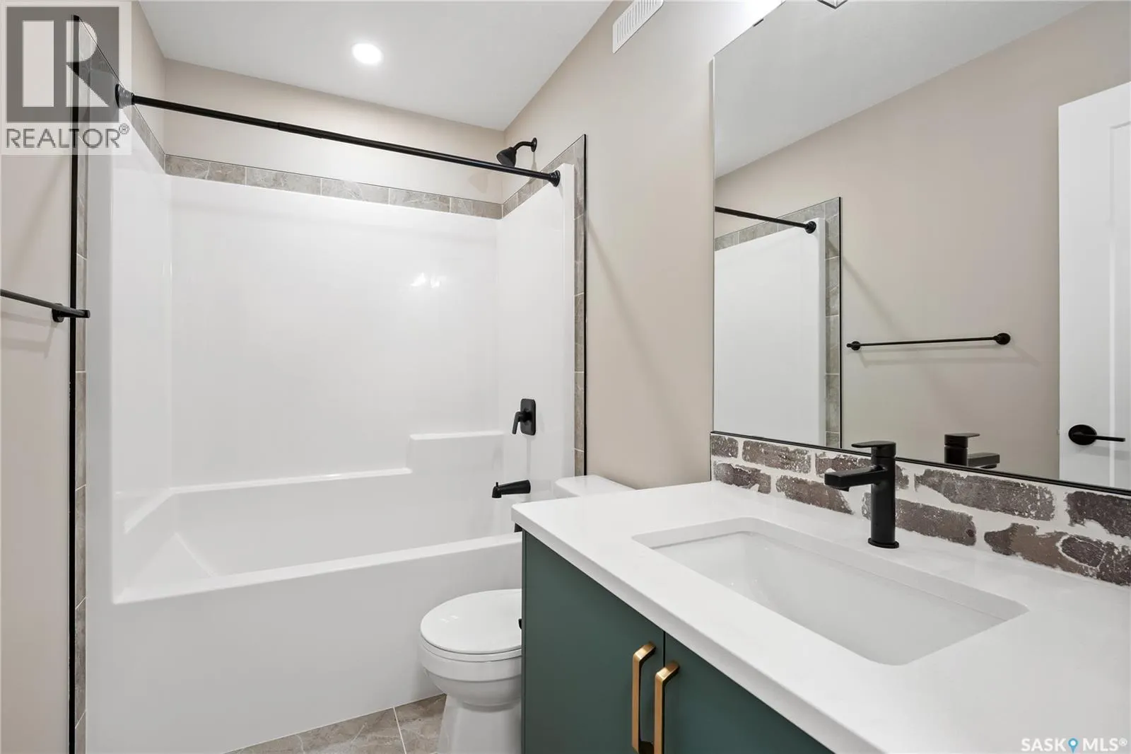 234 Nazarali COVE