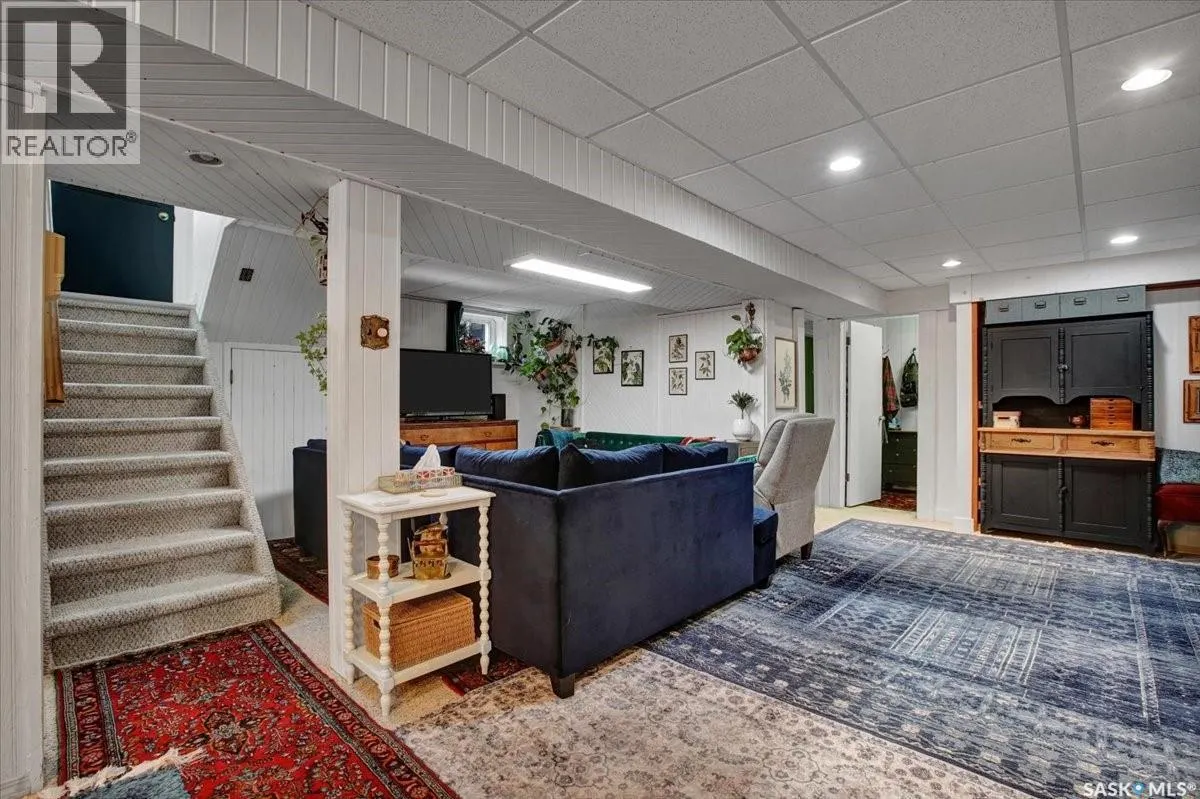 310 Willow STREET