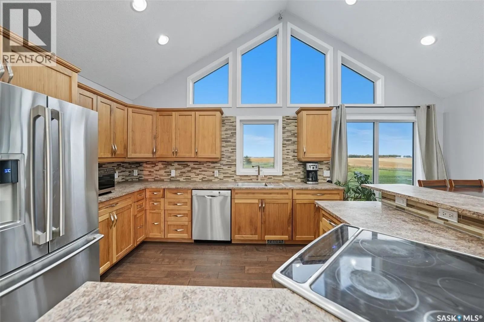 Chenier Acreage