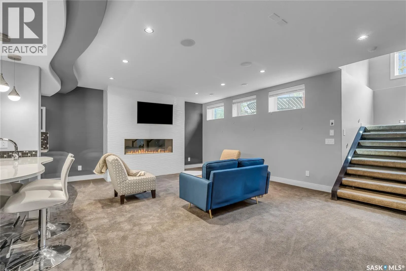 559 Atton LANE
