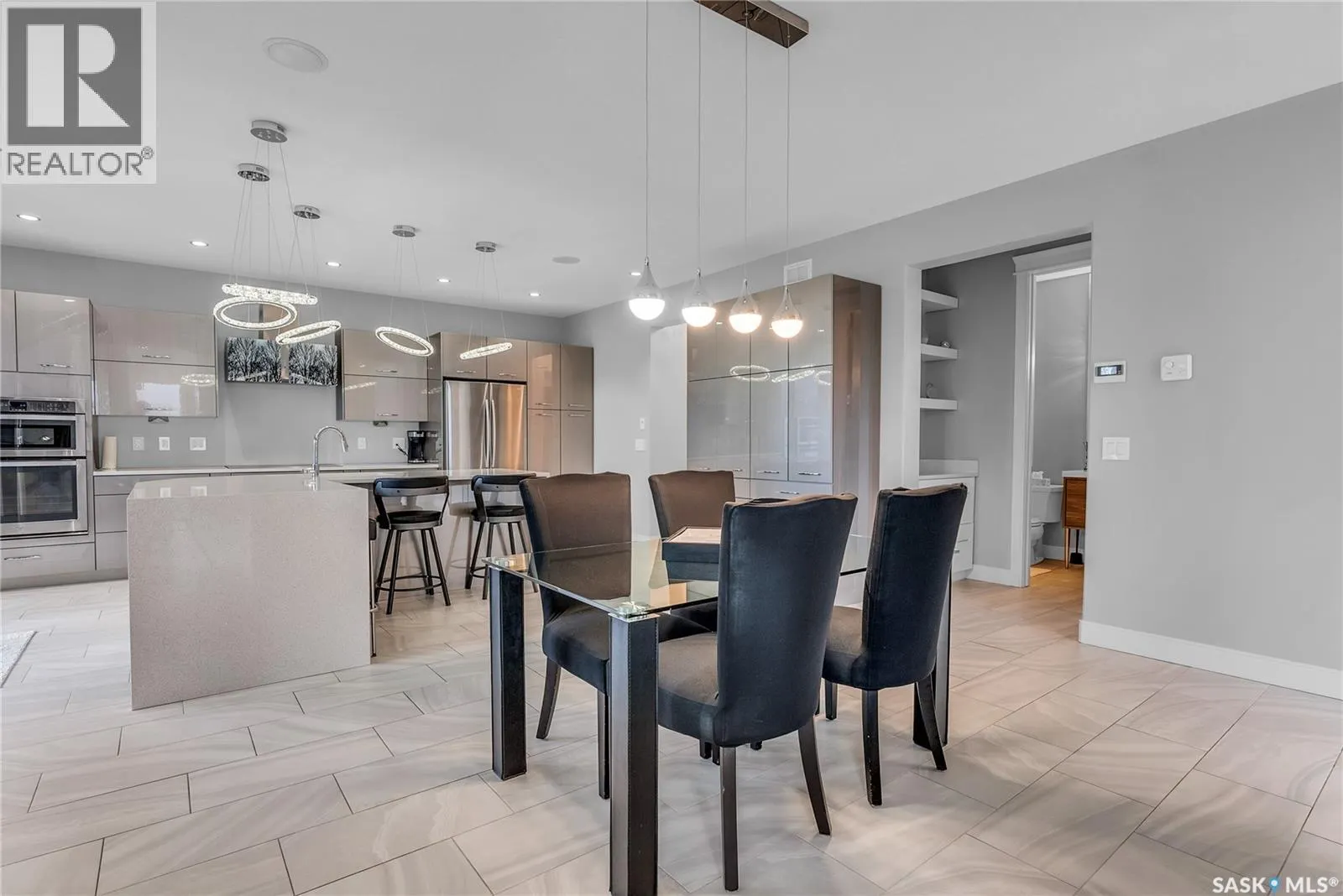 559 Atton LANE
