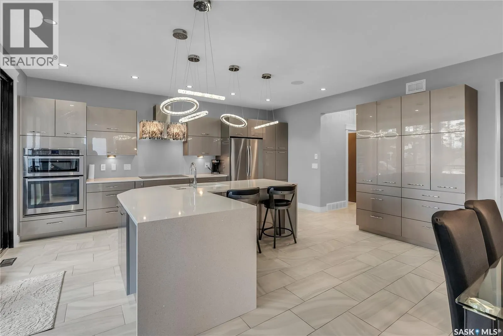 559 Atton LANE